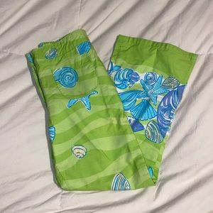 Lilly Pulitzer white label size 6 pants green and seashells